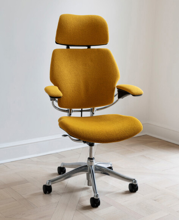Ergonomic Executive Chair with Headrest | Freedom | Humanscale